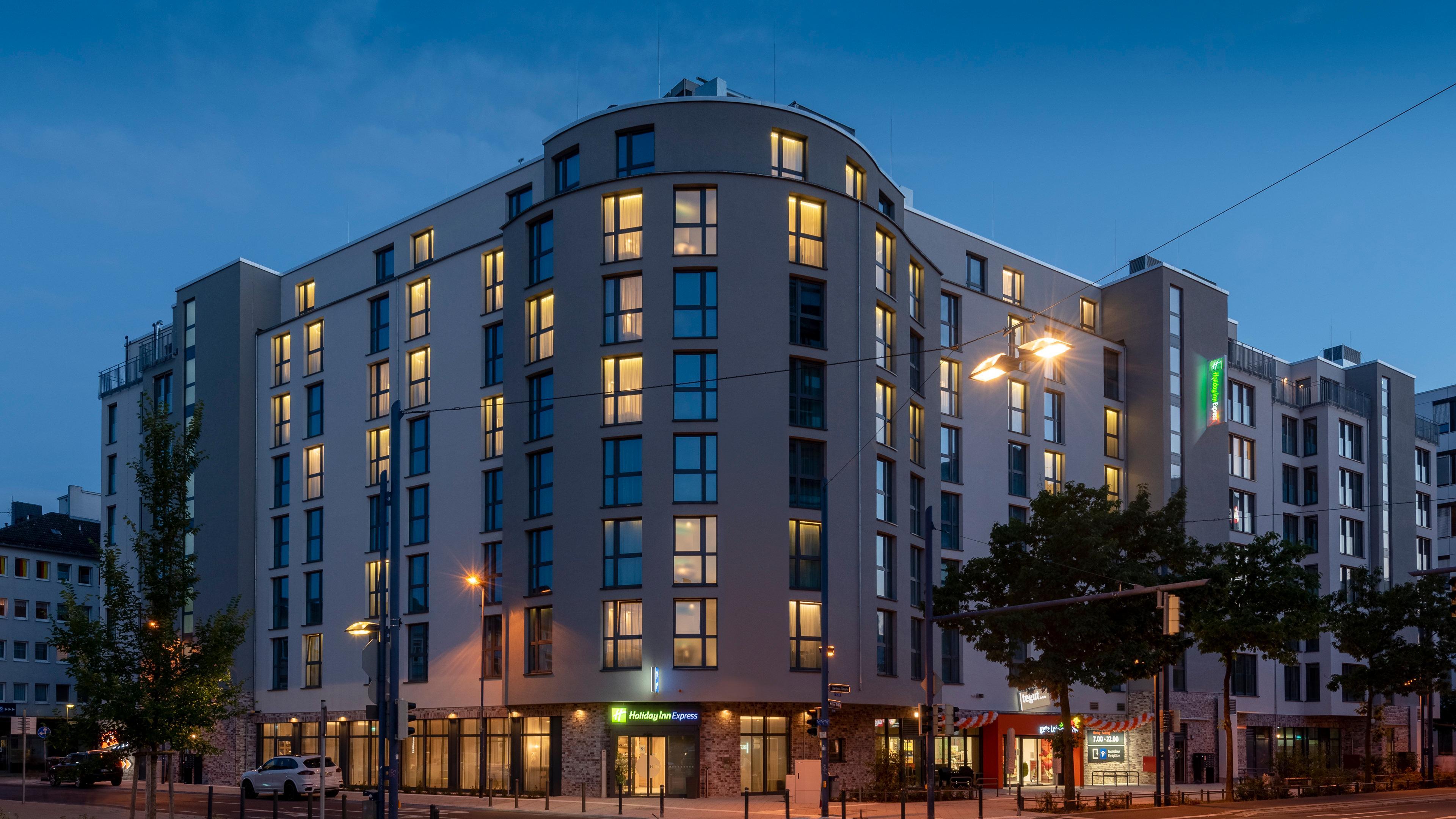 Holiday Inn Express - Offenbach, An Ihg Hotel Exterior photo